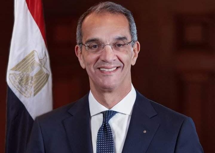 وزير الاتصالات يغادر إلى الولايات المتحدة الأمريكية لبحث سبل توسيع آفاق التعاون