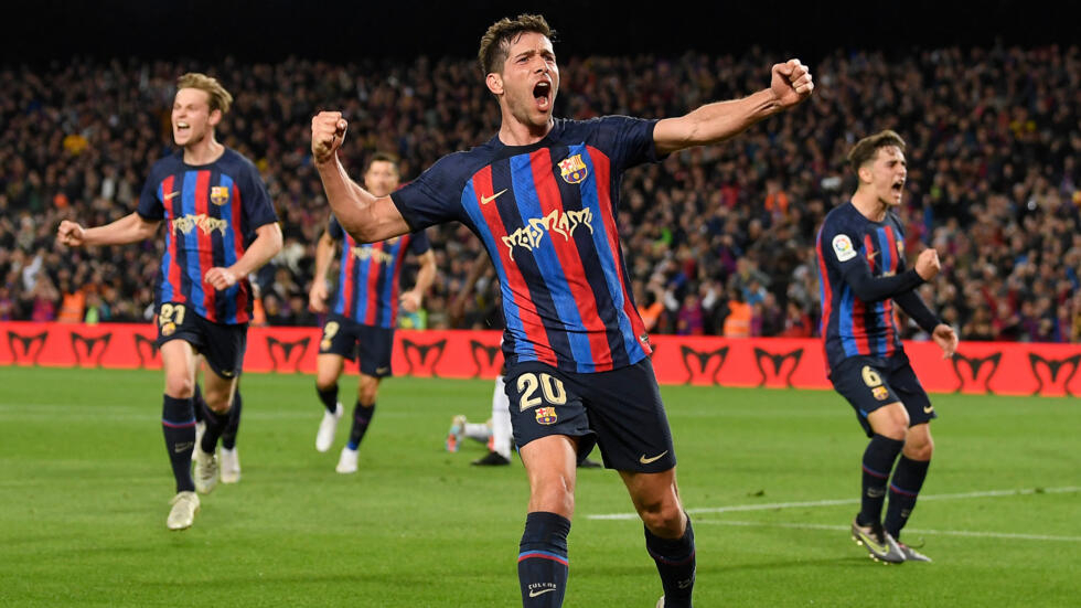 برشلونة يعلن إصابة نجم الفريق قبل مواجهة أتليتك بلباو