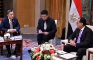 رئيس الوزراء يلتقي رئيس شركة 