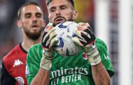 بعد تألقه في حراسة المرمى.. جيرو ضمن القوام الأساسي للدوري الإيطالي