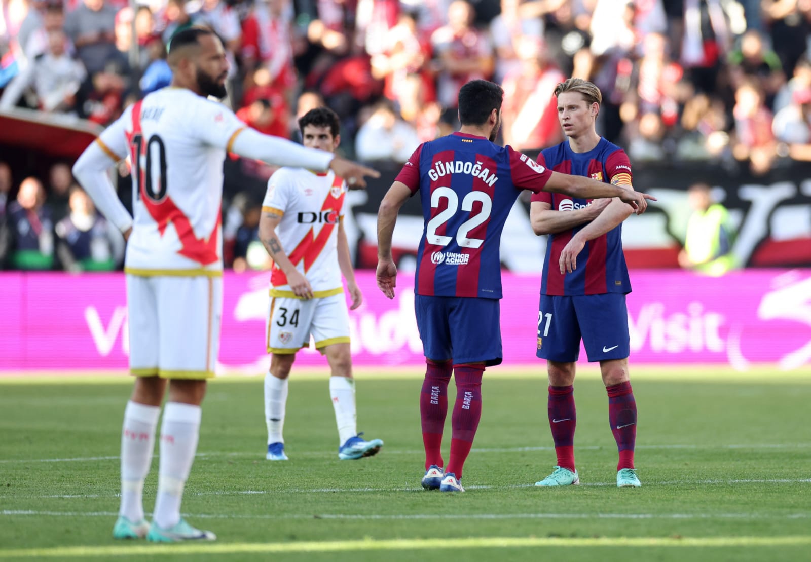 برشلونة يقع في فخ التعادل للمرة الرابعة في الليجا