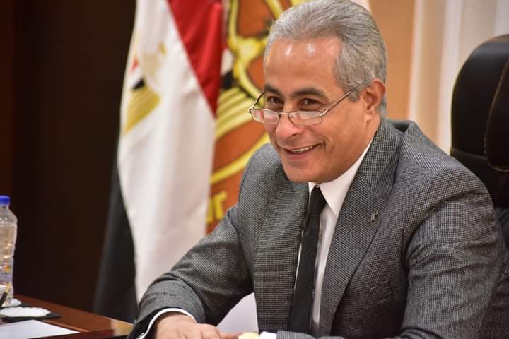 وزارة العمل تطبق الحد الأدنى لأجور عمال القطاع الخاص