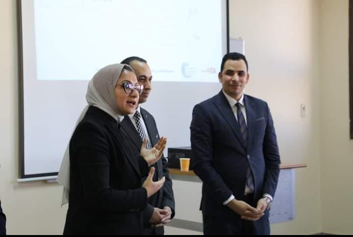 نائب محافظ الوادي الجديد تتفقد فعاليات برنامج 