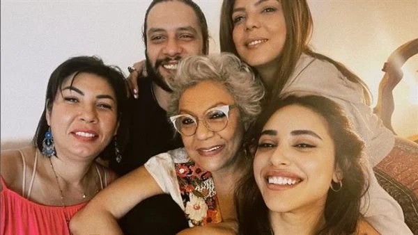 آيه سماحة تشكر المتابعين لمواساتها  في  ناهد فريد شوقي.. تفاصيل