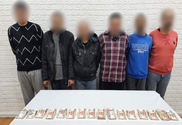 ضبط 6 أشخاص لقيامهم بممارسة نشاط إجرامي في الإحتيال على المواطنين