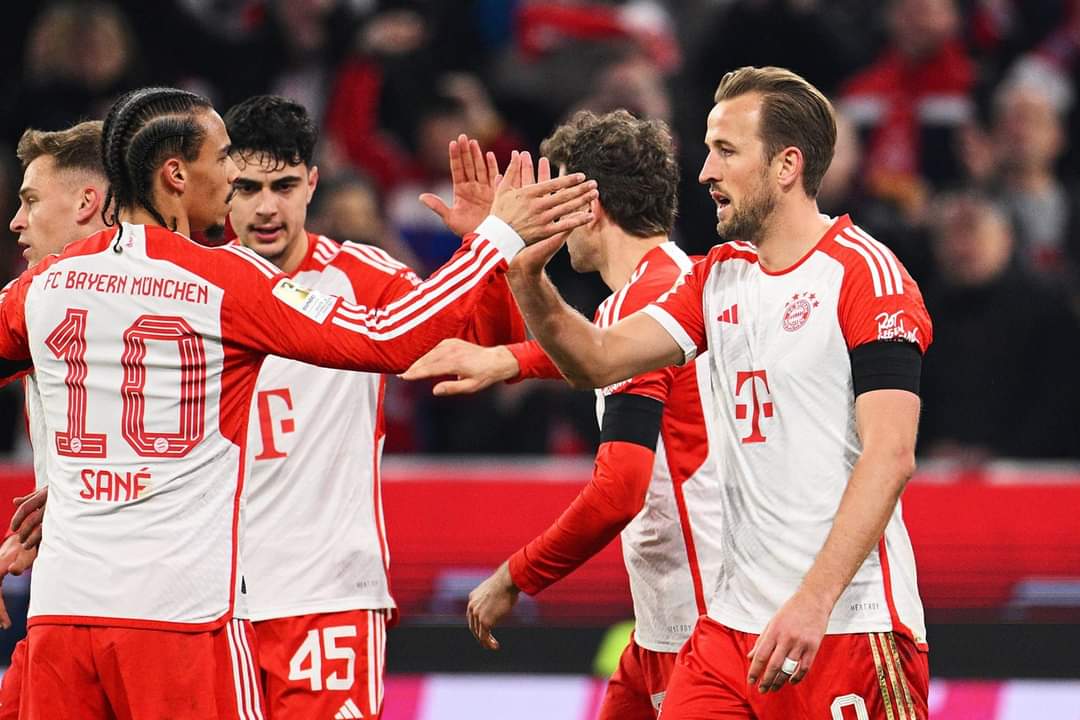 بايرن ميونخ يفوز على لايبزيج بثنائية في الدوري الألماني