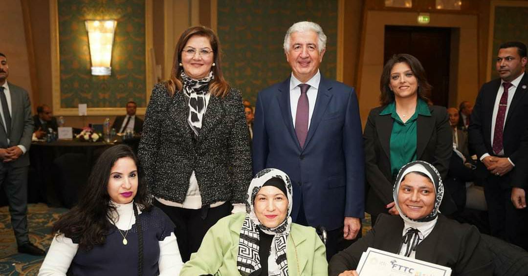 وزيرة التخطيط تشهد توقيع برنامج العمل السنوي للمؤسسة الإسلامية التمويل