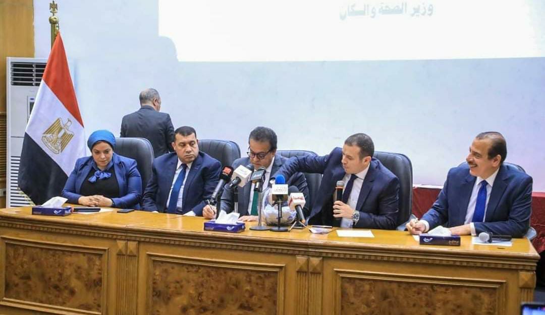 وزير الصحة يشهد القرعة العلنية لأختيار أعضاء البعثة الطبية المصرية