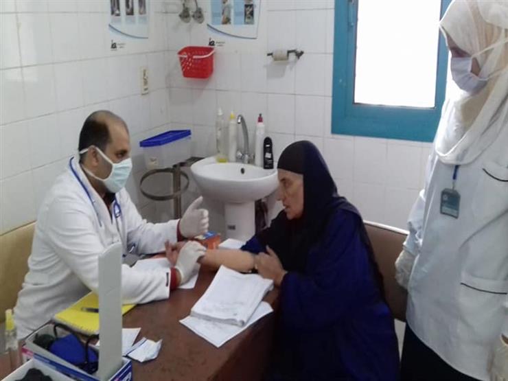 صحة القليوبية تنظم قافلة طبية بقرية بقيرة