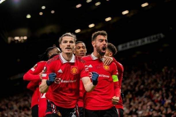 مانشستر يونايتد يسعى لوقف قطار السيتي نحو صدارة الدوري الإنجليزي 