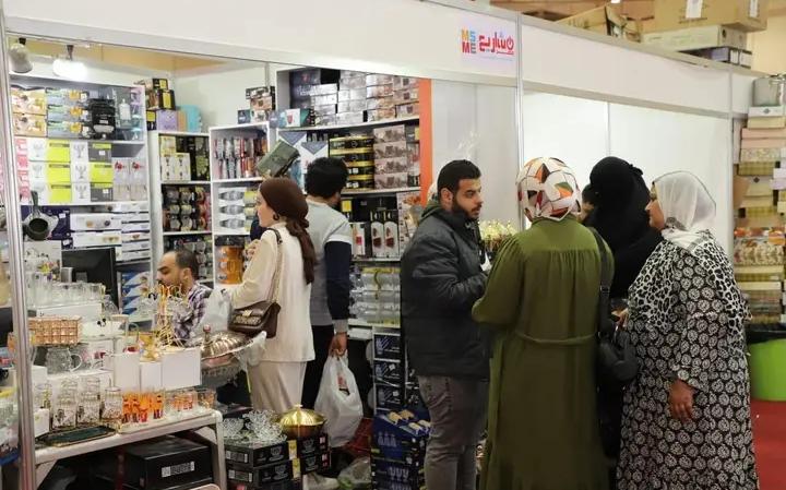 الرئيس التنفيذي لجهاز تنمية المشروعات يفتح أفاق تسويقية جديدة لأصحاب المشروعات الصغيرة