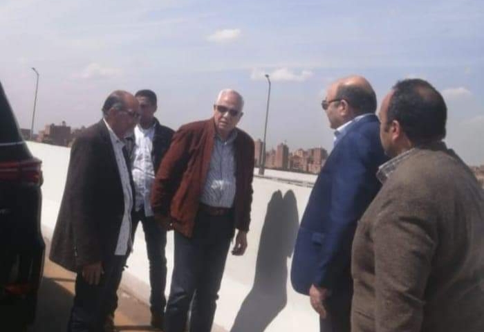 محافظ الجيزة يتفقد حالة النظافة والإشغالات بأحياء الهرم
