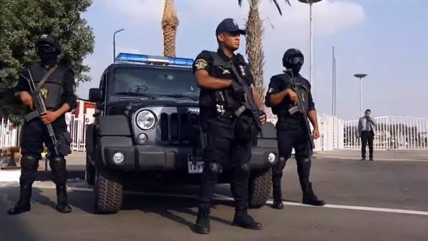 زوجان ينهيان حياة جارهما بسبب لهو الأطفال في الجيزة