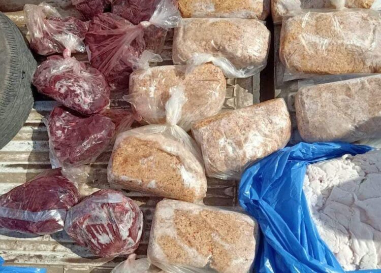 حملة مشتركة بمدينة دمياط الجديدة استهدفت ضبط 214 كجم لحوم متنوعة غير مطابقة