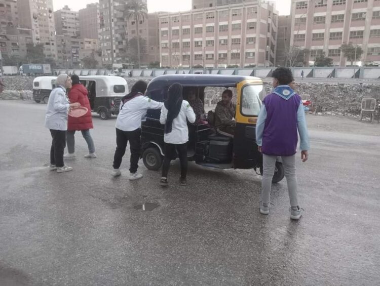 جوالة مركز شباب ميت نما في مبادرة إفطار الطريق