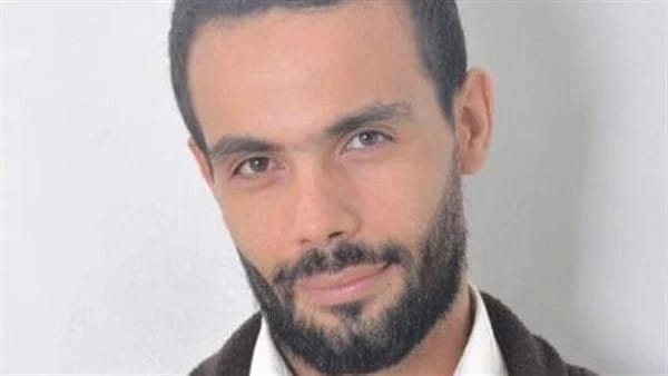 الموت يفجع الفنان شريف إدريس 