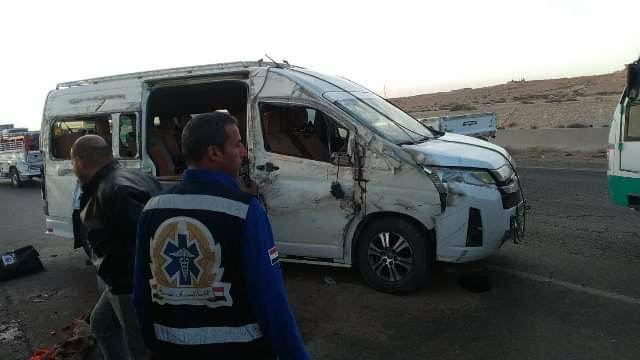إصابة 6 أشخاص إثر انقلاب ميكروباص بطريق إسكندرية الصحراوي