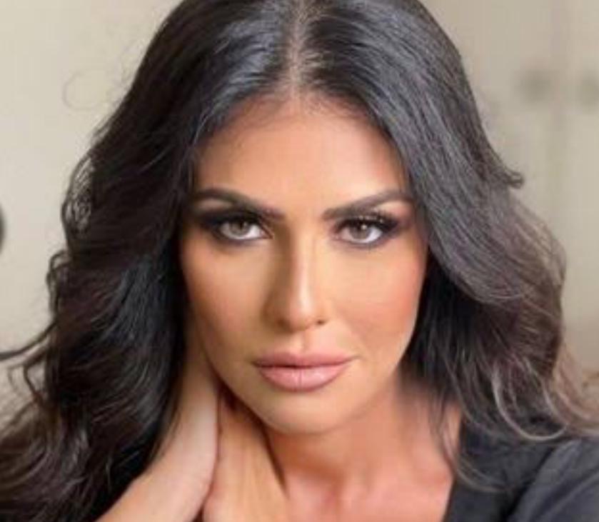 الفنانة بسمة: 