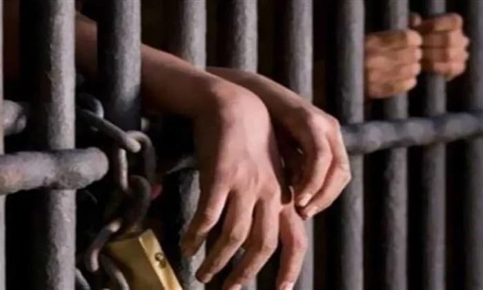 تشكيل عصابي وراء مقتل سائق توك توك في الفيوم