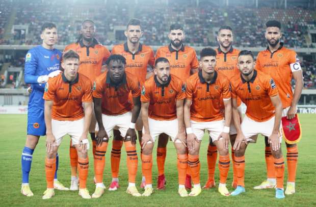 الكاف يزف مفاجأة لنهضة بركان قبل موقعة الزمالك في نهائي الكونفدرالية