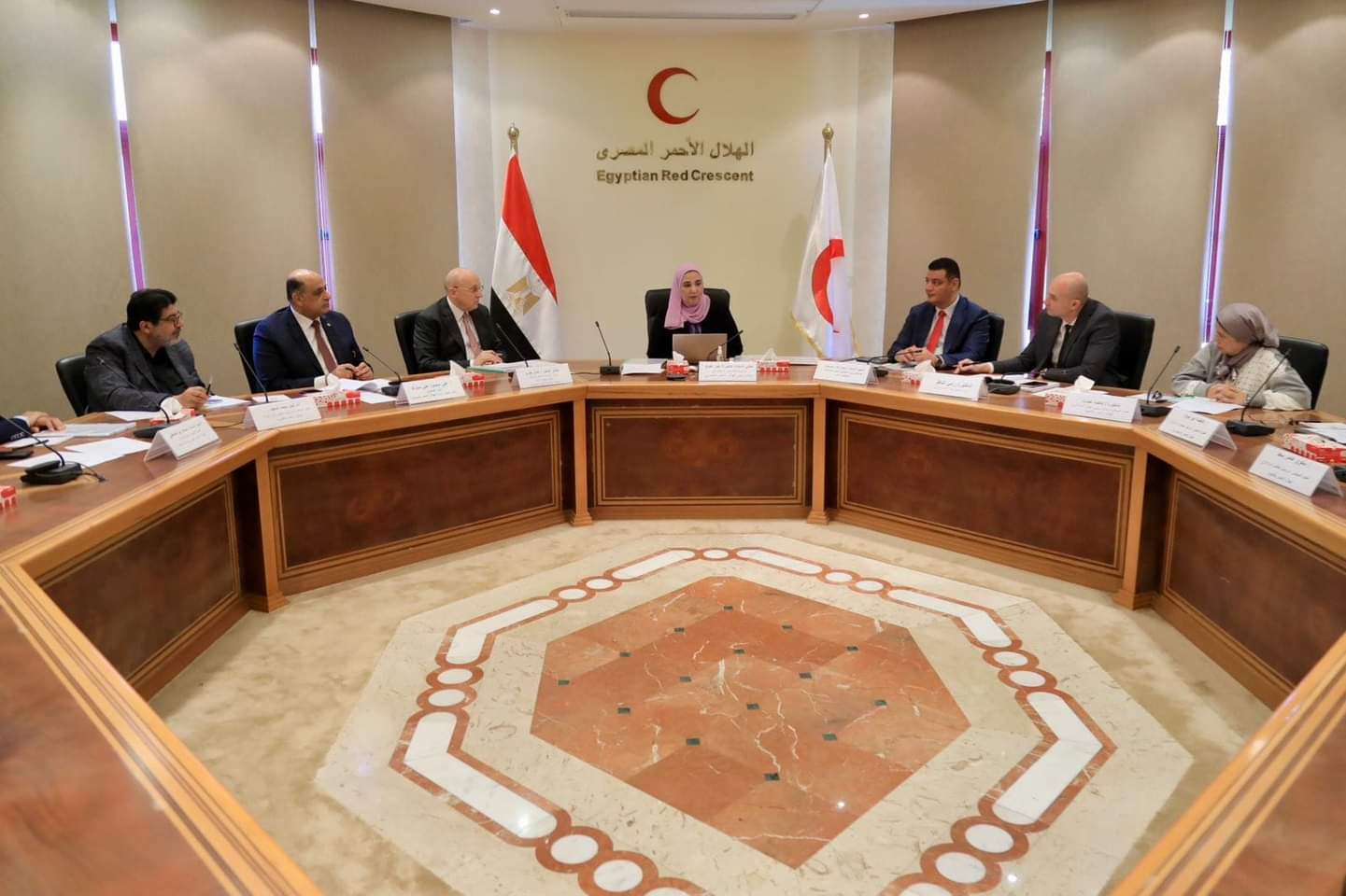 وزيرة التضامن توسع في الشراكات مع الجهات الدولية والمحلية لتعزيز المساعدات الموجهة إلى قطاع غزة