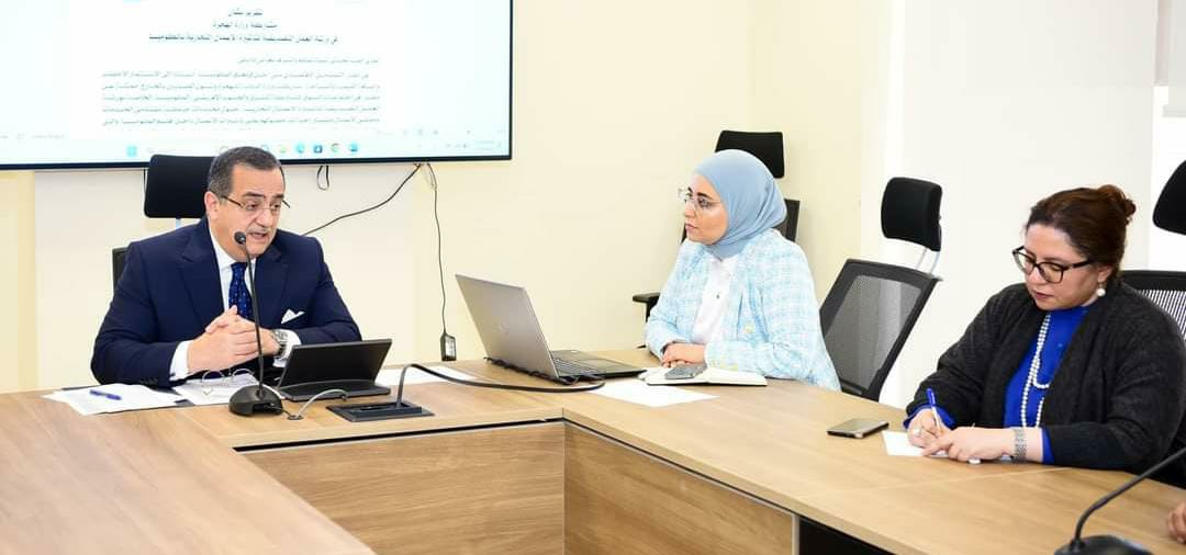عمرو عباس: التجربة المصرية رائدة في مكافحة الهجرة غير الشرعية