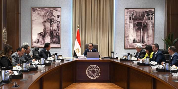 رئيس الوزراء يتابع استعدادات تشغيل مستشفى 500500 للأورام بالشيخ زايد