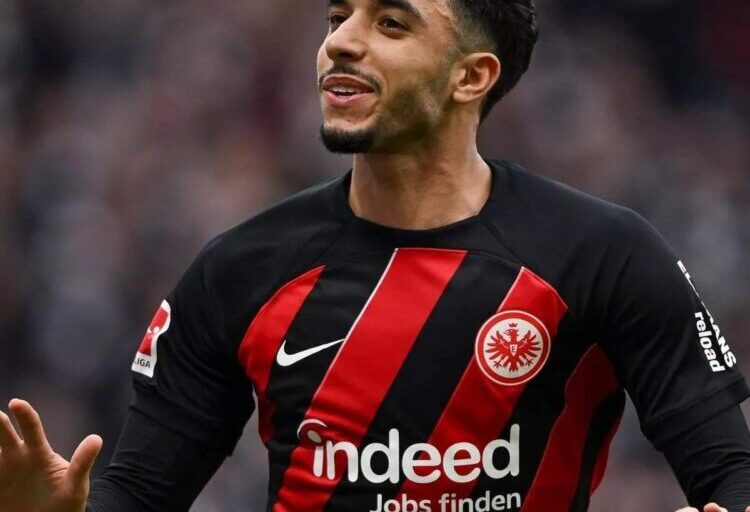 بعد انضمام حمزه عبد الكريم، فرعوني جديد في صفوف فريق برشلونة