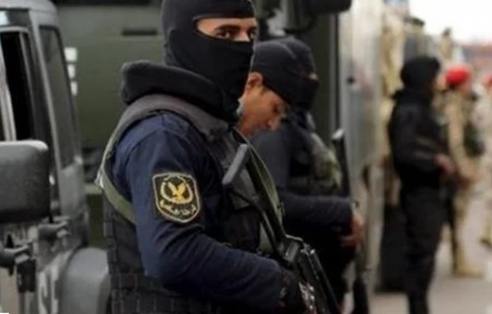 بقيمة 50 مليون جنيه.. ضربات أمنية ضد تجار الدولار في السوق السوداء