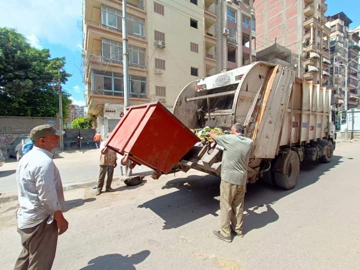 محافظ الدقهلية يكلف بمتابعة أعمال رفع كفاءة النظافة بمدينة المنصورة 