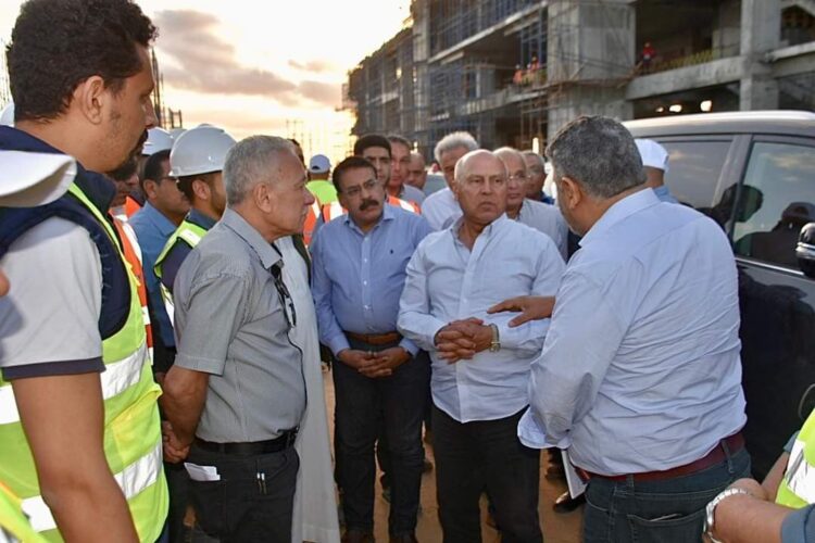 وزير النقل يتابع التقدم في معدلات تنفيذ مشروع الخط الأول 