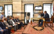 وزير النقل يزور محطة مصر للسكك الحديدية لرئية انتظام تشغيل القطارات