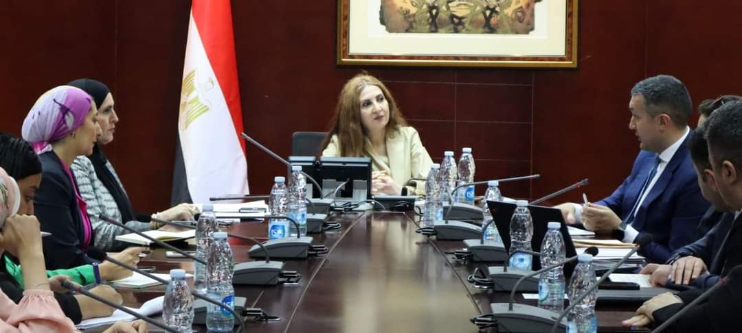 الهوارى تستقبل نائب وكالة الاستثمار الآذرية لتعزيز التعاون الاستثماري