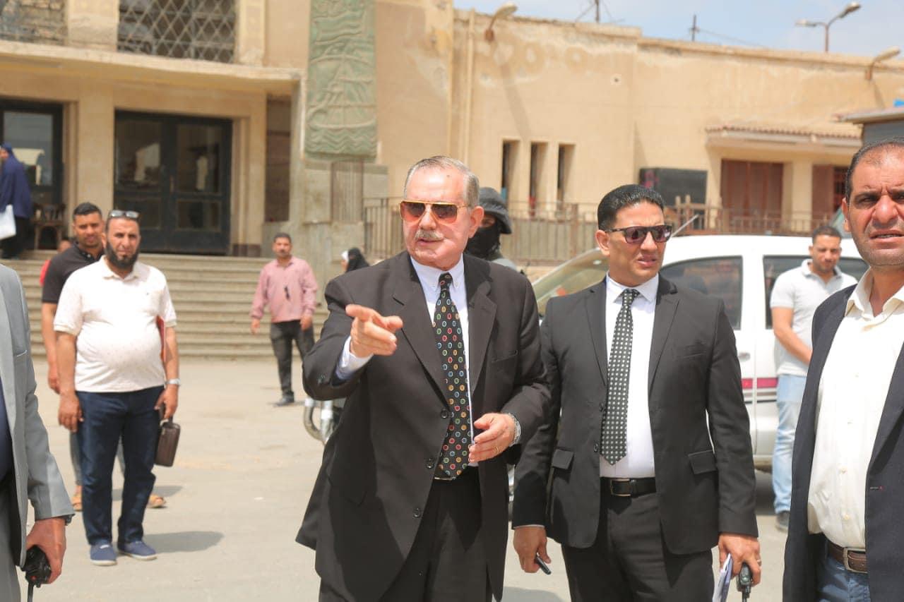 محافظ كفرالشيخ: إزالة 164 إعلان مخالف وتقنين 58 آخرين بمراكز المحافظة