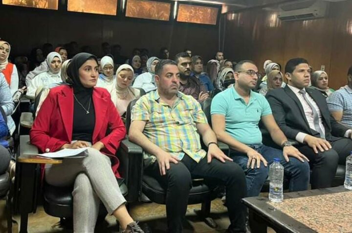 وزارة الشباب تنظم دورة لإدارة الأزمات والتفاوض في كلية الدفاع الوطني