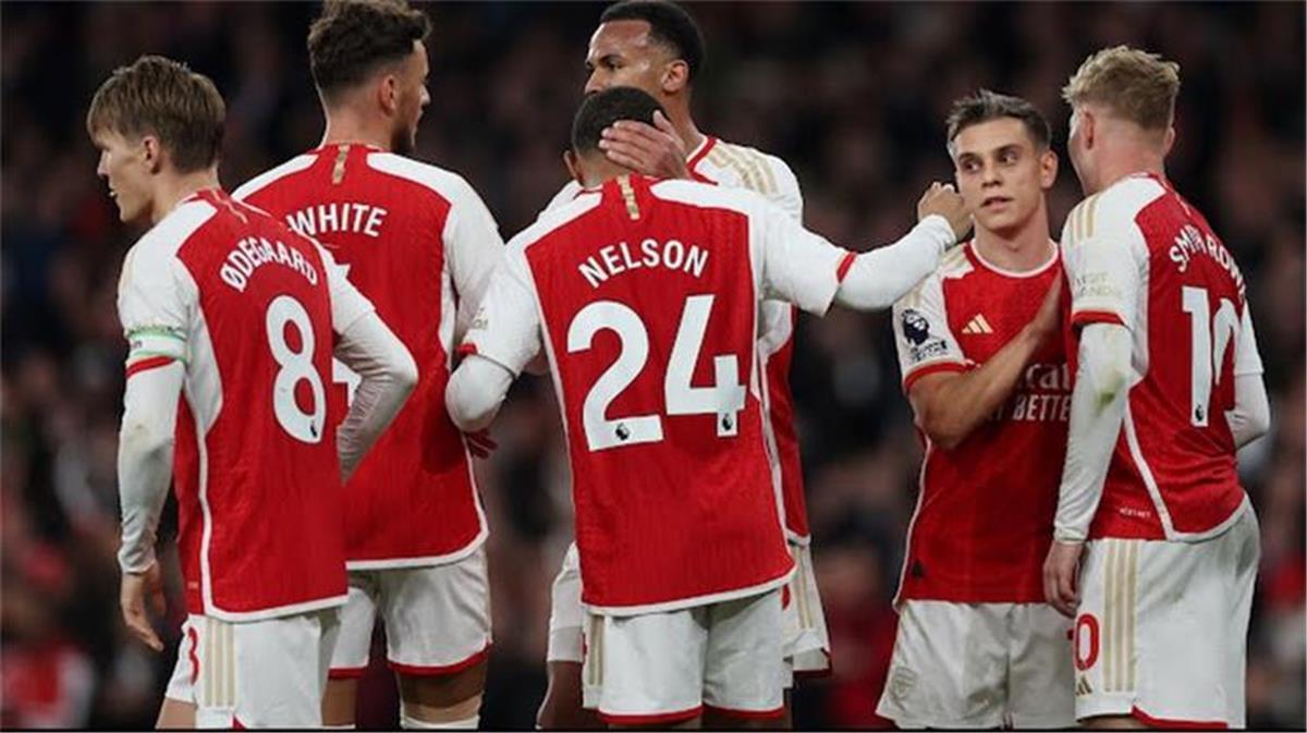 أرتيتا يعلن تشكيل أرسنال لمواجهة مانشيستر يونايتد في الدوري الانجليزي