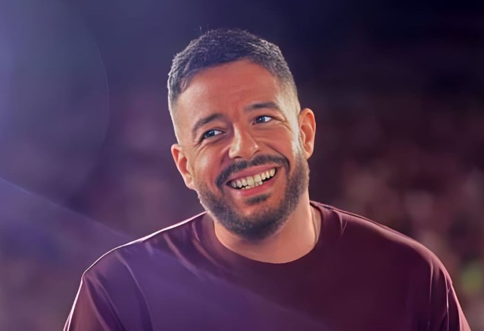 حماقي يوجه الشكر للمتحدة ويعلن عن موعد ألبومه الجديد.. تفاصيل     