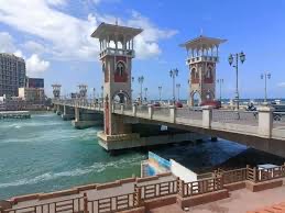 كان بيسحب الصنارة.. غرق شابين من فوق كوبري ستانلي بالإسكندرية