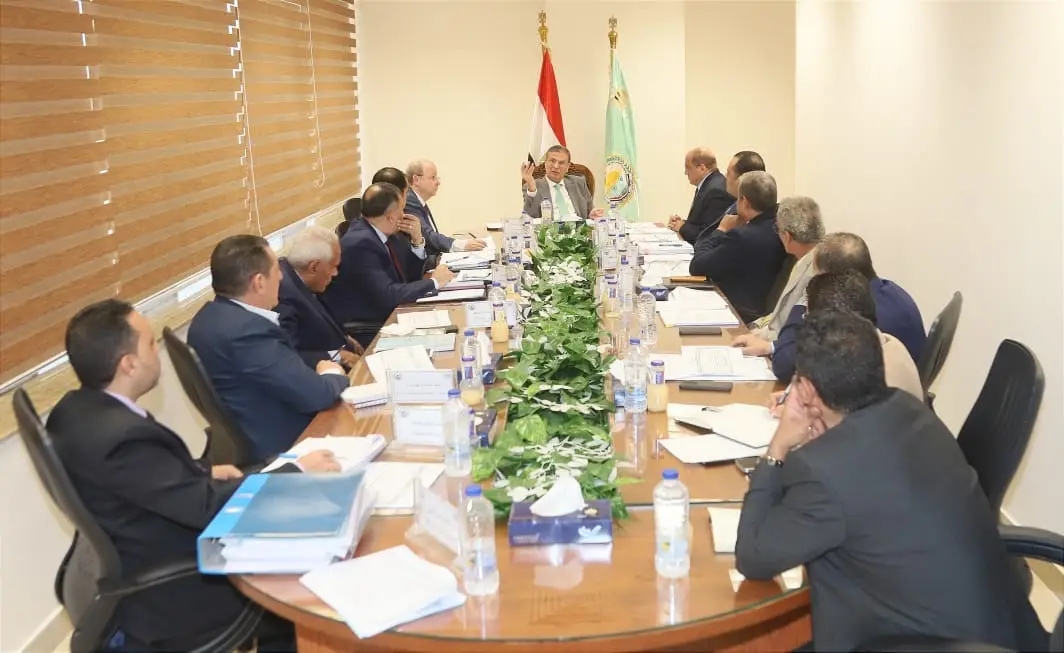 وزير الزراعة يوجه بسرعة الإنتهاء من تطوير جمعيات الإصلاح الزراعي خلال عام
