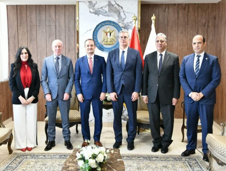 وزير البترول يؤكد أن الدولة المصرية لديها رغبة صادقة فى تكوين مناخ استثمارى جاذب
