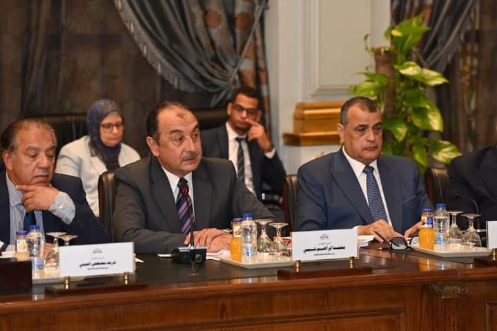 وزير قطاع الأعمال العام: مواصلة تنفيذ سياسة ملكية الدولة وتعزيز الشراكة مع القطاع الخاص