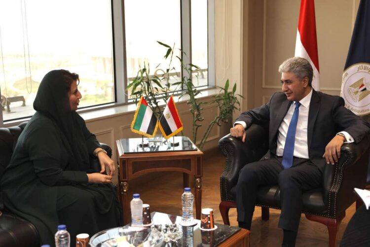وزير السياحة يبحث مع سفيرة الإمارات العربية المتحدة بالقاهرة سبل تعزيز التعاون بين البلدين 