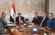 وزير الشباب يُشدد علي مراجعة جميع الإجراءات وضوابط الاستخدام بحمامات السباحة 