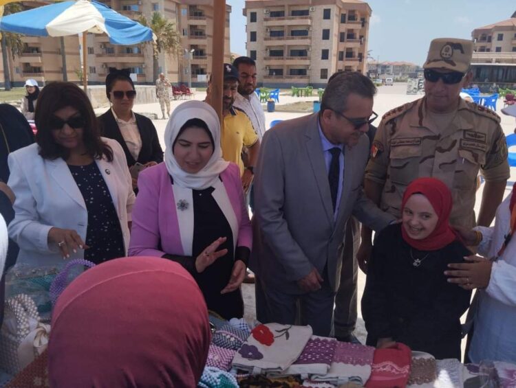 المجلس ووزارة الدفاع وضعا خطة لتنظيم 16 معرض لمنتجات ذوي الإعاقة 
