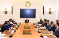 وزير الخارجية والهجرة يجتمع بقيادات وأعضاء قطاع الشئون القنصلية