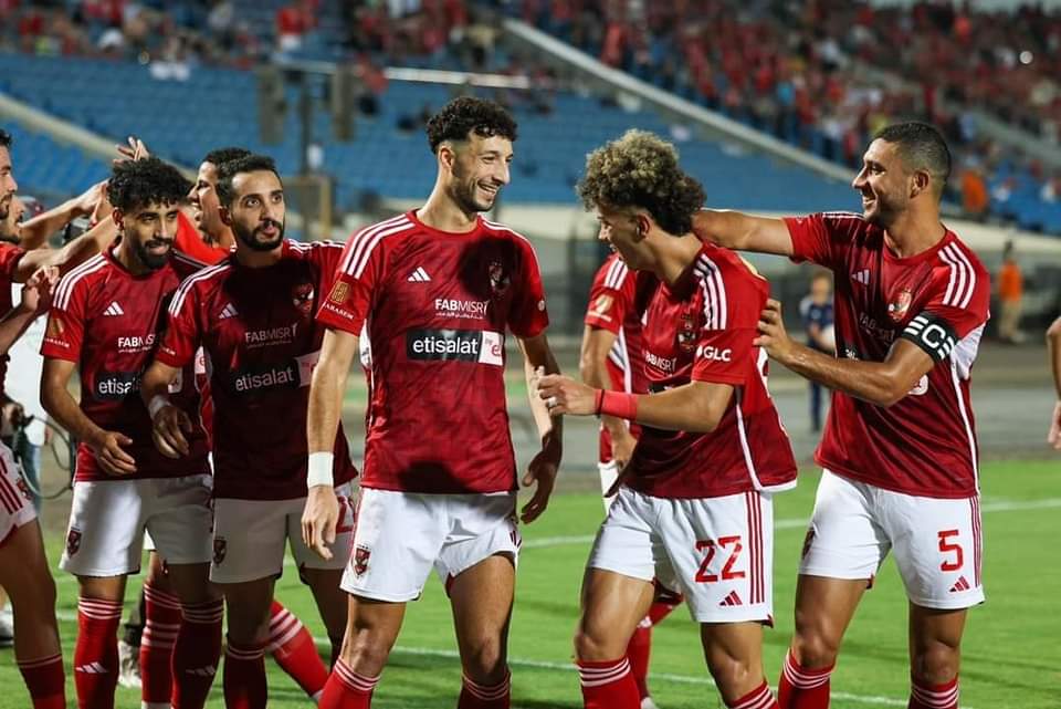 بأقدام الفدائي وتاو،الأهلي يقسو على المقاولون العرب في الدوري