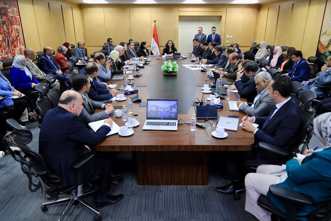 وزيرة التضامن: ضرورة تحسين جودة الخدمات المقدمة للمواطنين