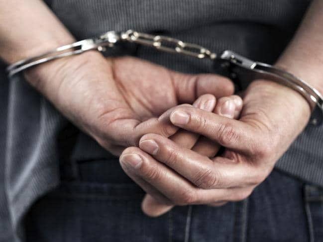 القبض على مالك الشقة المتسبب في انهيار عقار في منطقة الساحل