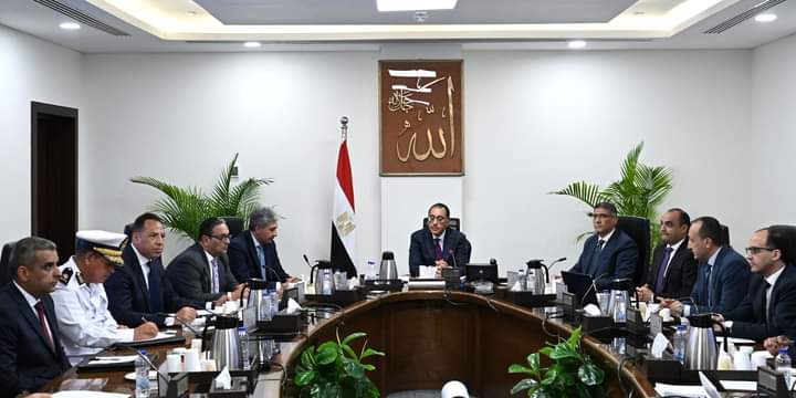 الحكومة تتابع الموقف التنفيذي لأعمال تطوير مدخل منطقة الأهرامات ومحيطها