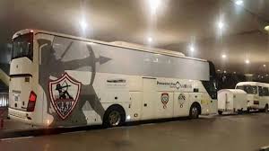حافلة الزمالك تصل لـ ستاد القاهرة استعدادًا لمواجهة الجونة